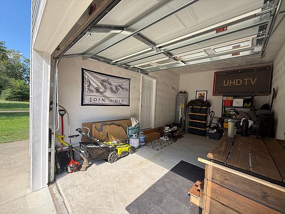 4th image of 284 Grayson Rd