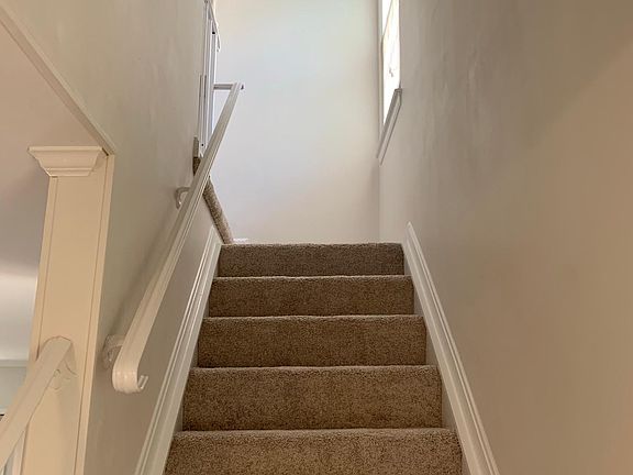 5th image of 3942 Collis Oak Ct