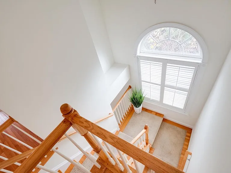 3510 Goddard Way — Photo 20