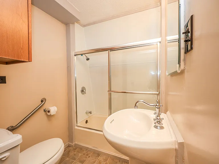 168 Williams Rd — Photo 12