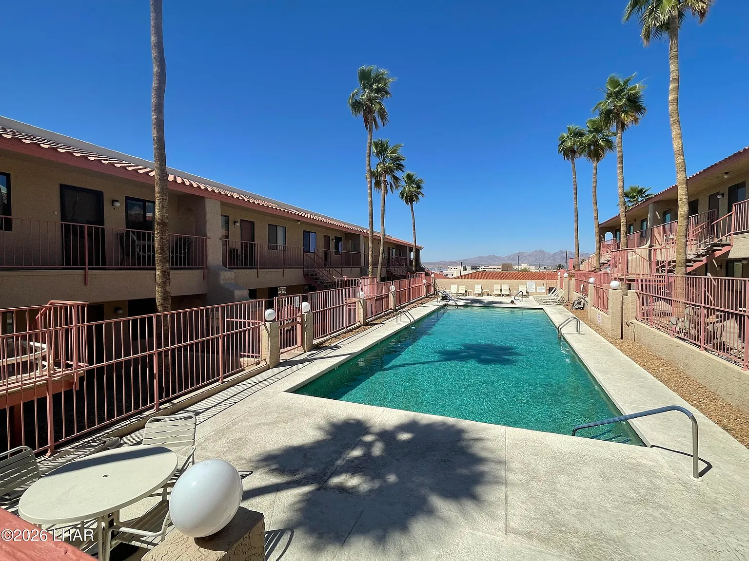 2 bed, 2.0 bath, 920 sqft, $1,800 — Photo 4