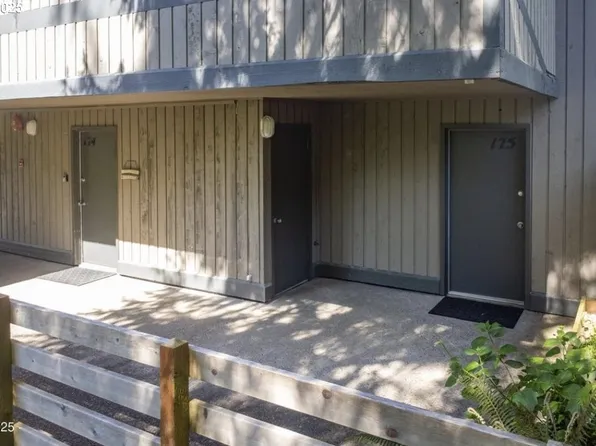 301 Otter Crest Loop #174/175, Otter Rock, OR 97369