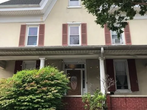 28 N Main St APT 4, Souderton, PA 18964