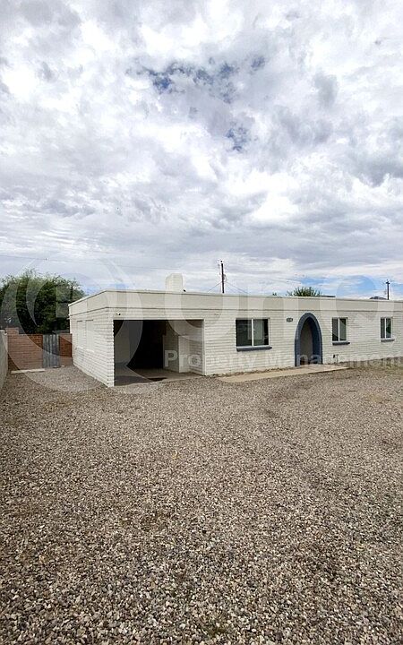 1st image of 4340 S Camino De Oeste