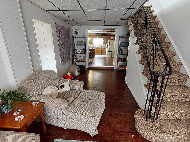 415 E Flora St — Photo 12
