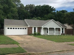6525 Dunbarton Dr, Horn Lake, MS 38637