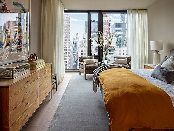 4th image of 695 1st Ave Unit 32E
