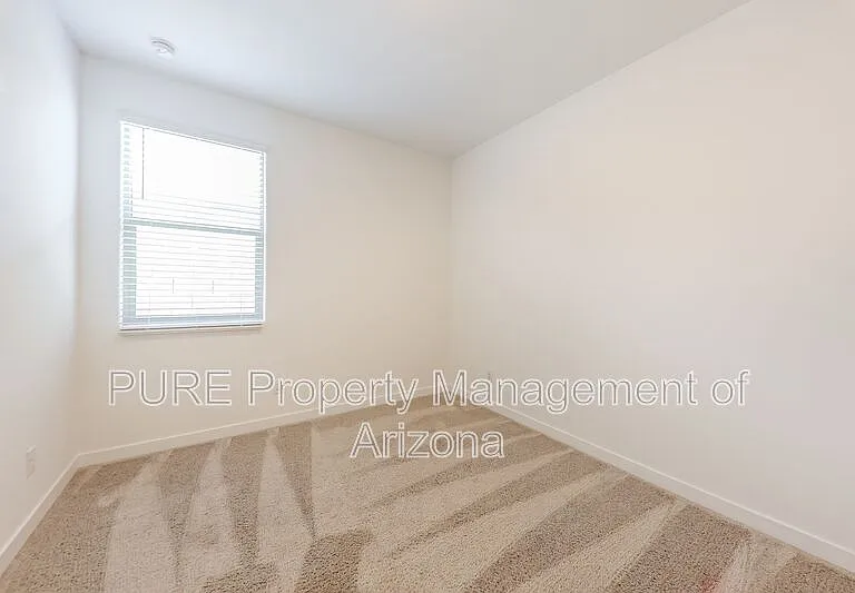 32002 N 125th Ln — Photo 25