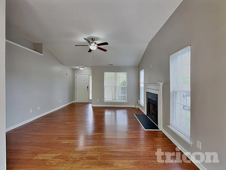 1207 Piney Church Rd — Photo 2