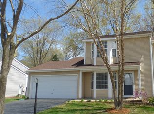 3200 Debra Dr, Island Lake, IL 60042