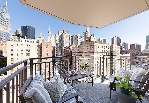 3rd image of 132 E 35th St #11C