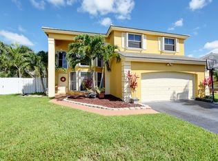 5435 NW 55th Dr, Coconut Creek, FL 33073