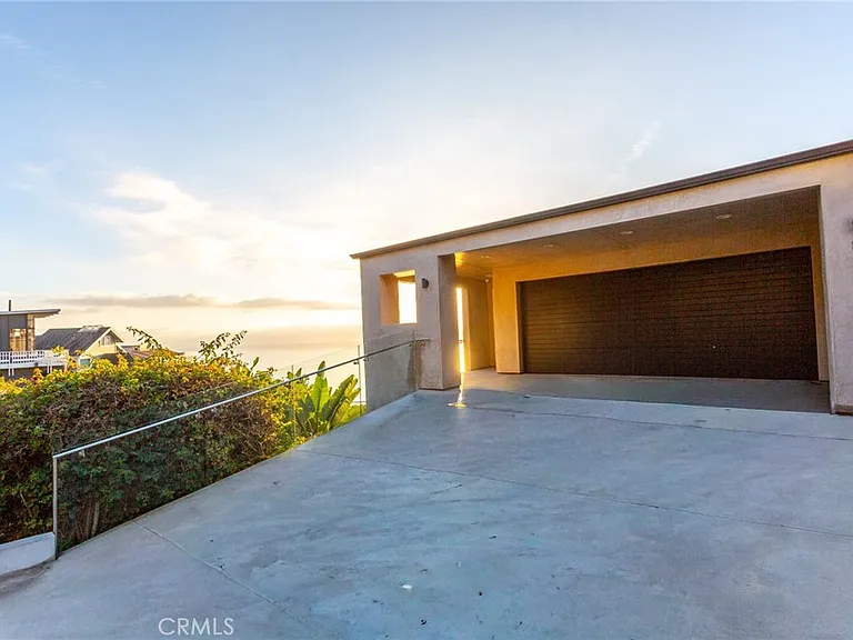 805 Katella St — Photo 14