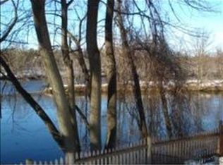 66 Emerald St #A, Manchester, NH 03103