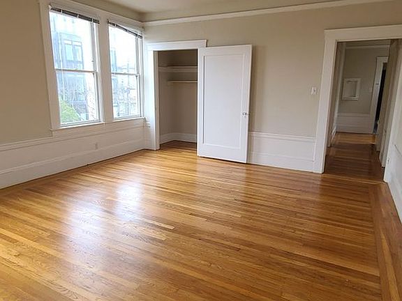 3rd image of 1611 Clay St #1565-10