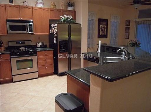 3rd image of 6757 Graceda St