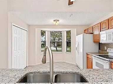4th image of 5123 Dorrington Ln