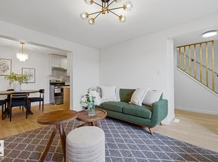 7 D Callingwood Ct NW, Edmonton, AB T5T0H5