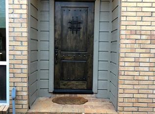 300 E Adoue St, Alvin, TX 77511