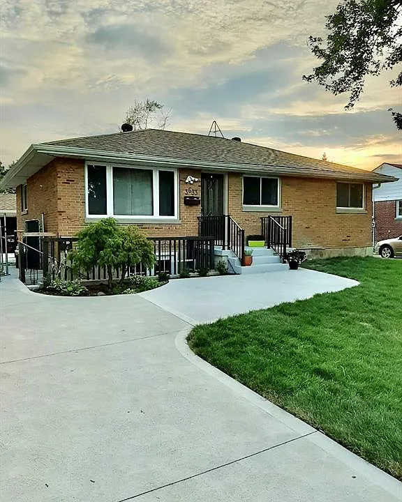 3633 McKay Ave #LOWER