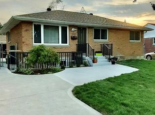 3633 McKay Ave, Windsor, ON N9E 2S3
