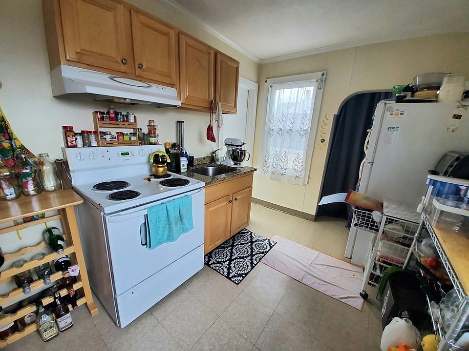 2nd image of 41 Mount Pleasant St #1