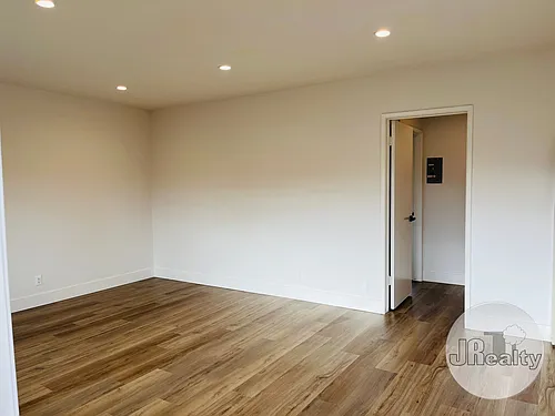 Floor plan 2 beds
