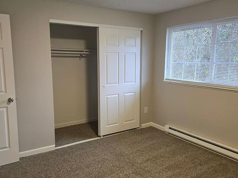 Park Townhomes — Photo 20