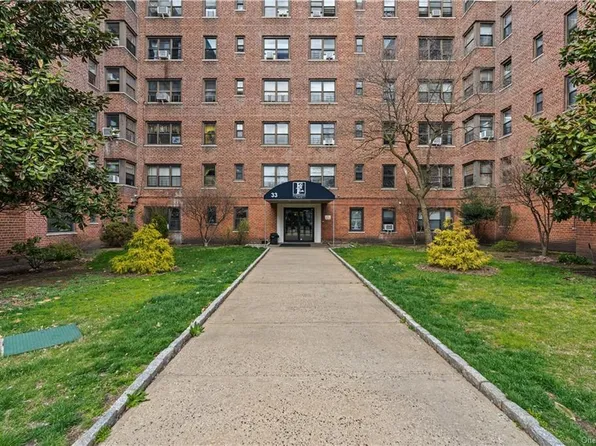 33 William St, 33 William St APT 3T, Mount Vernon, NY 10552