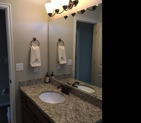 2nd Bathroom