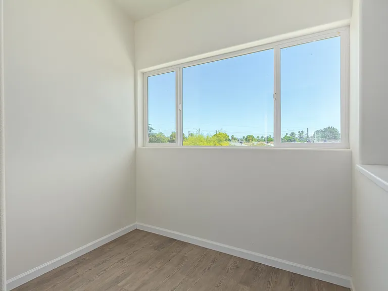 Myrtle Townhomes — Photo 8