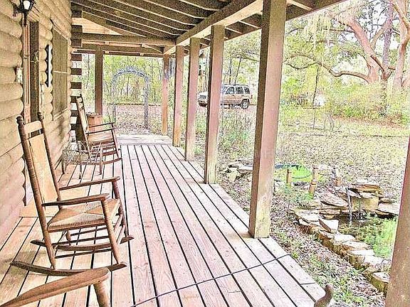 2nd image of 21728 Freeman Dr