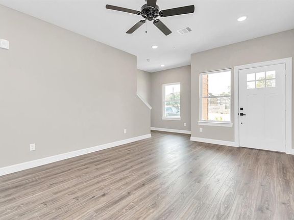 5th image of 5262 Ella Blvd #703B