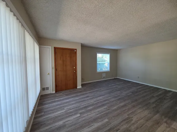 300 Federal Ln, Eugene, OR 97404
