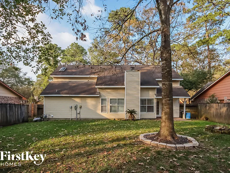 3210 Lake Stream Dr — Photo 15