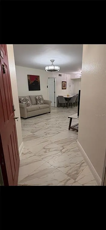 2 bed, 2.0 bath, 938 sqft, $1,700 — Photo 1