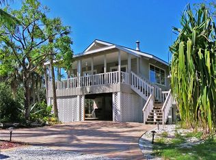 140 Mourning Dove Dr, Upper CAPTIVA, FL 33924