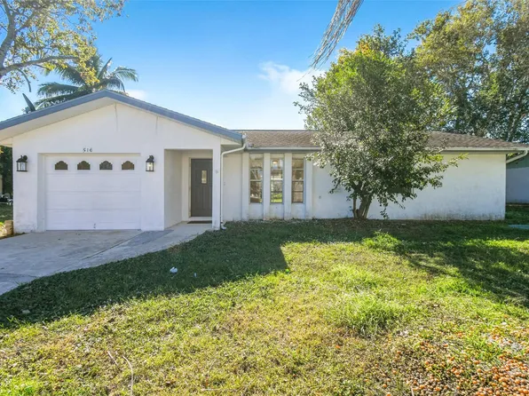 516 SW Buswell Avenue, Port St Lucie, FL 34983