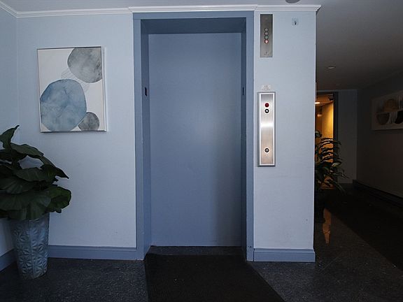 5th image of 9 Broadway APT 222
