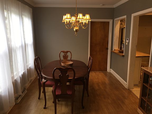 5th image of 3210 Park Ave