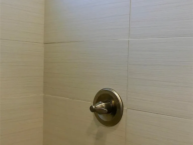 58 Lakeside Dr — Photo 20