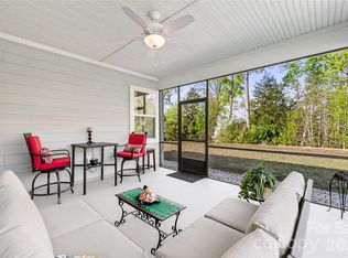 264 Flat Rock Dr, Denver, NC 28037