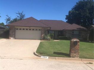 11835 Sagamore Dr, Yukon, OK 73099