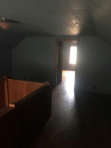 2nd image of 1002 W Broadway St