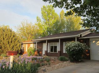 977 Rowena Ct, Moab, UT 84532