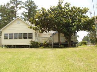 101 Matthews St, Hertford, NC 27944