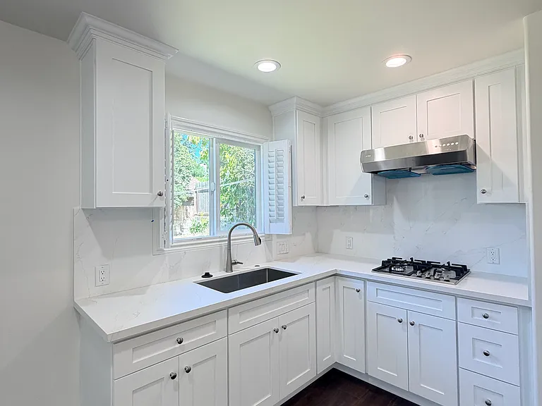 1009 Fairview Dr #A — Photo 3