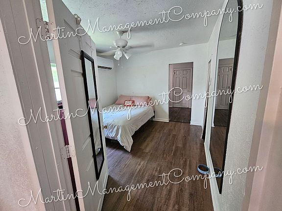 4th image of 610 W 4th St APT A