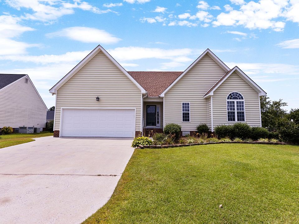 1st image of 2620 S Chatham Ct