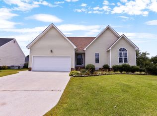 2620 S Chatham Ct, Winterville, NC 28590